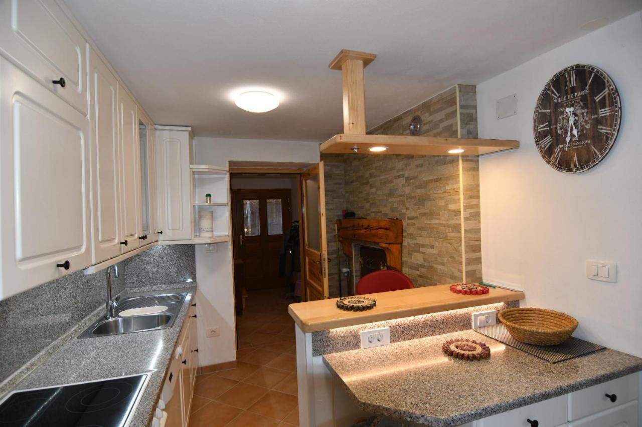 Apartment Perunika Cerkno Exterior photo