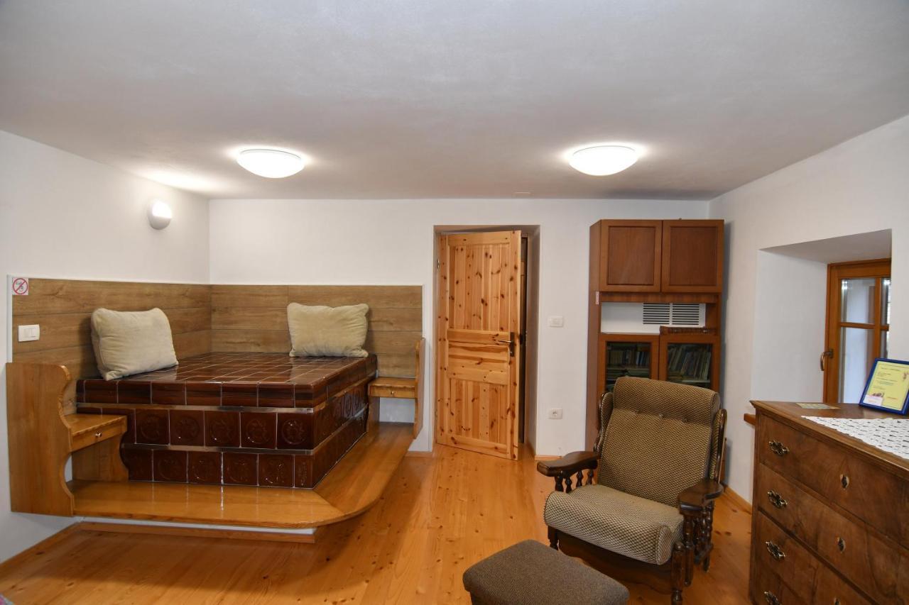 Apartment Perunika Cerkno Exterior photo
